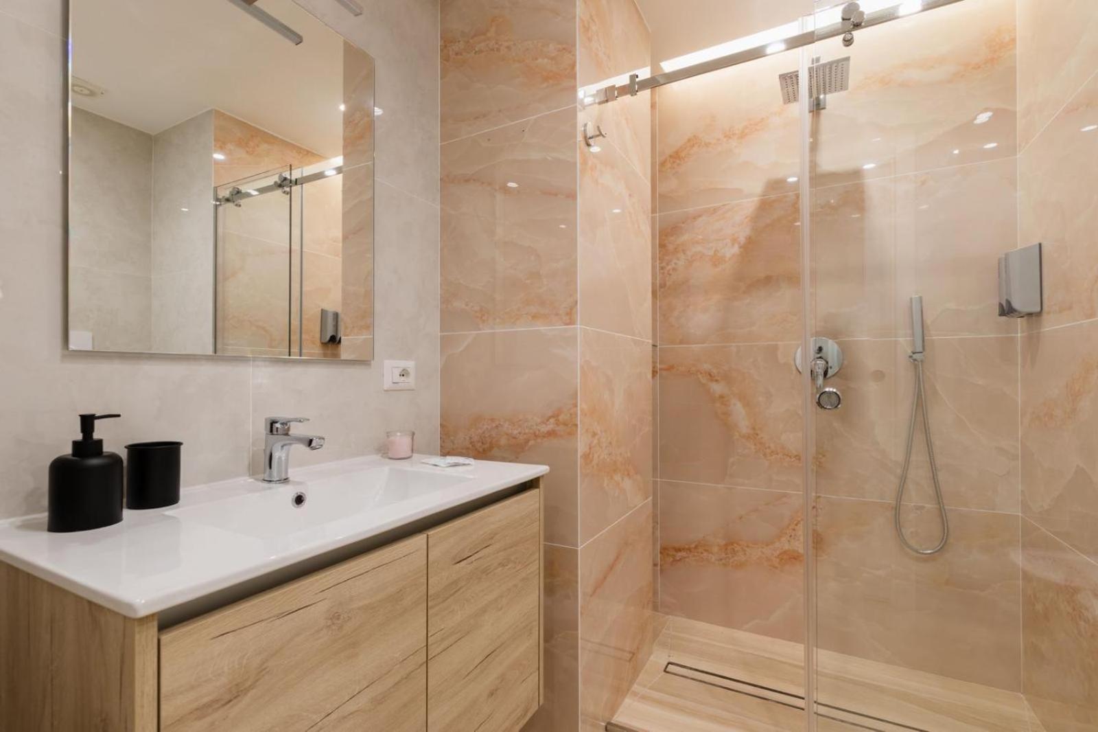 Graziano Home Airport Naples Luaran gambar